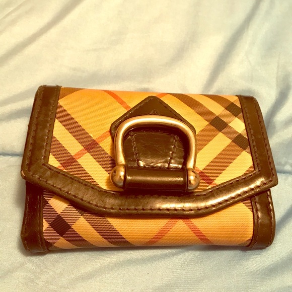 Burberry Other - ‼️BLOW OUT SALE‼️ 💯AUTHENTIC BURBERRY WALLET‼️